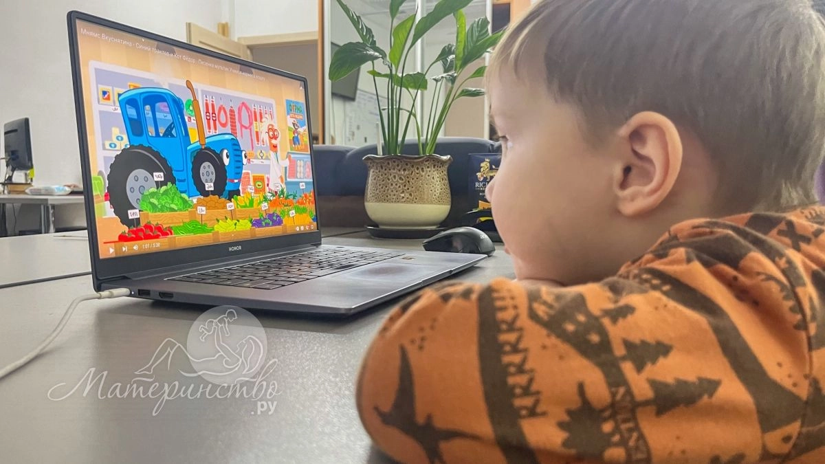 В России начнут бесплатно лечить детей от игромании