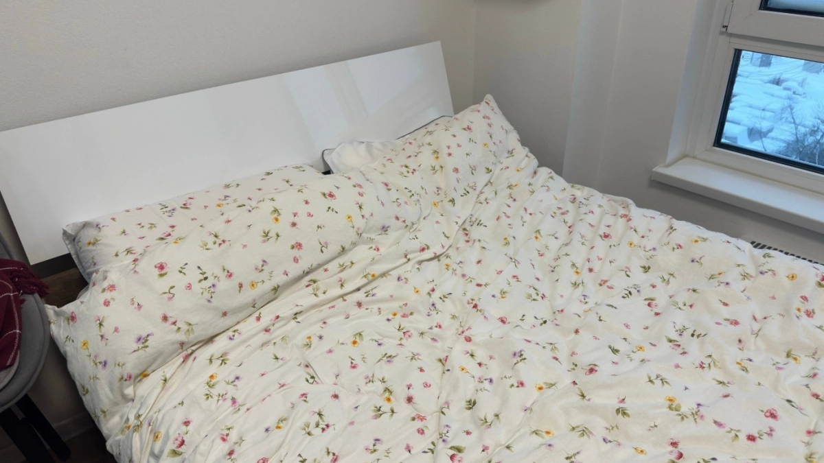 Ситец и шелк больше не в моде: мудрые хозяйки выбирают эти 4 ткани для постельного белья - они идеальны