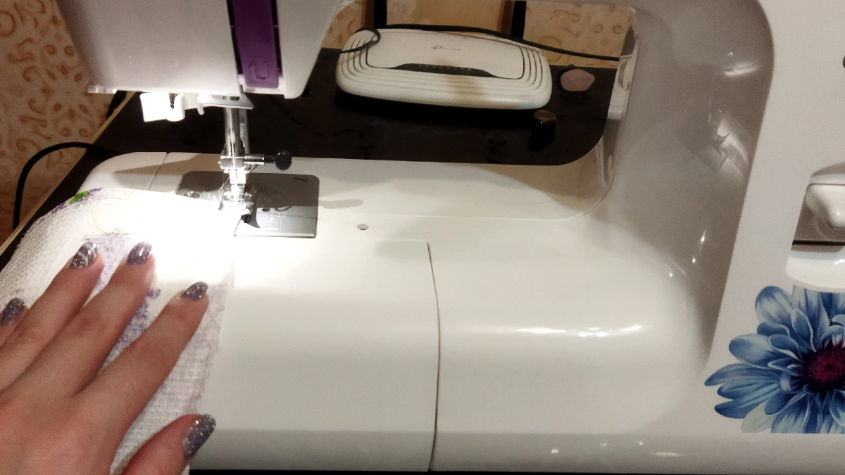 Нашла на антресолях старое мамино пальто: перешила одну деталь и хожу — весь город завидует