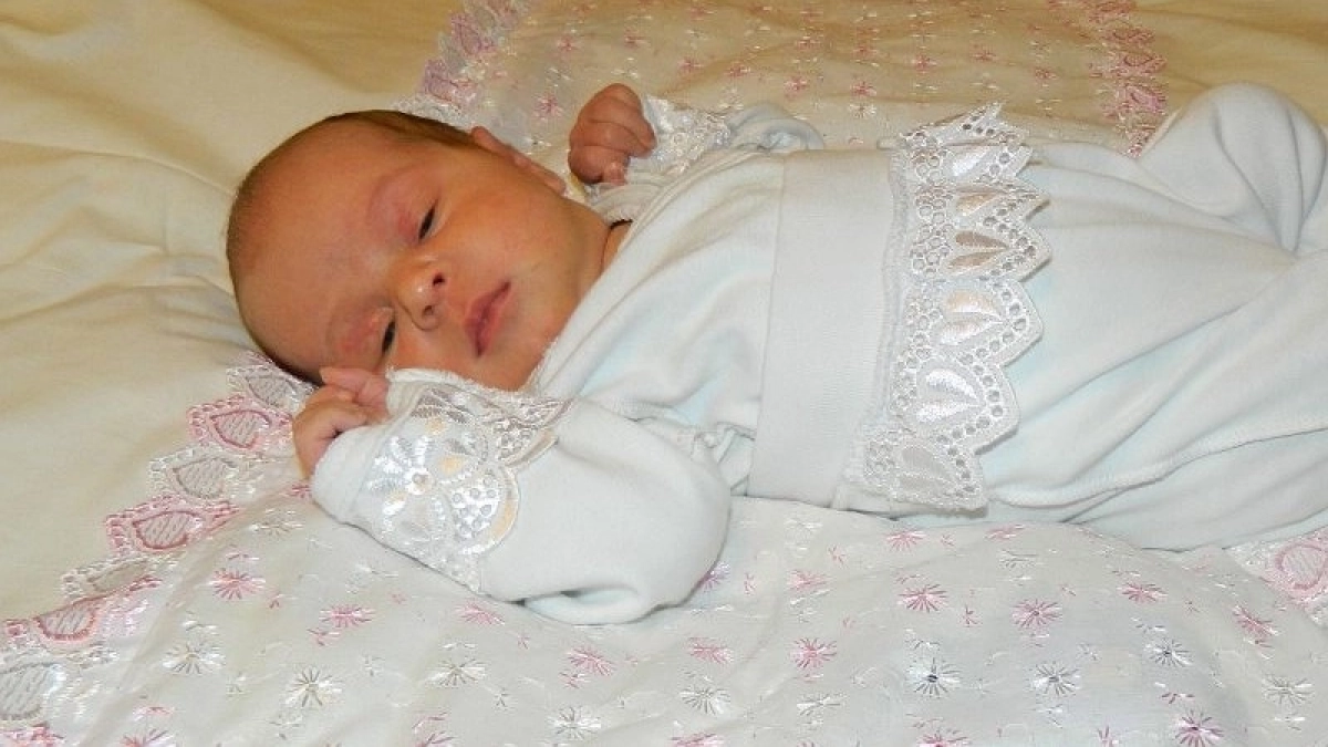 Тест на доверие. Половина россиян высказались за проведение ДНК-теста при рождении ребенка