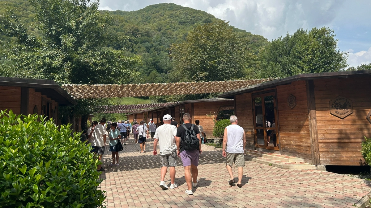 Сочи и Абхазия уходят в прошлое: 7 направлений, где отдых выгоднее на 30–50% в 2026 году - ценные советы