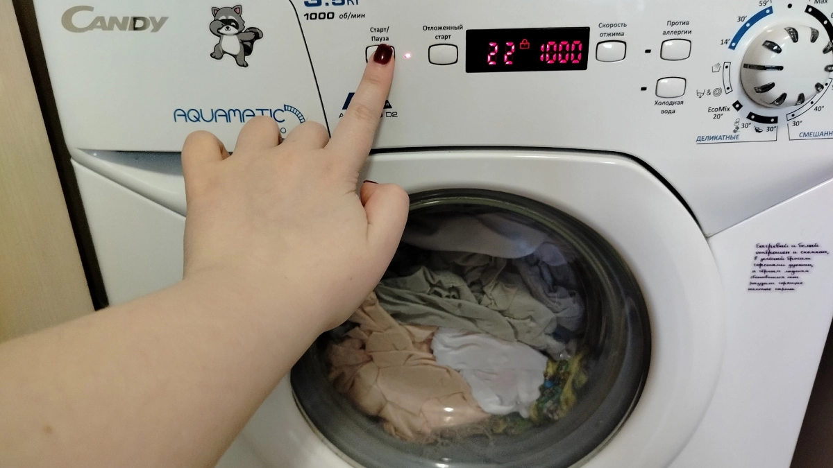 У меня теперь даже старое и затхлое бельё пахнет свежестью: простая хитрость из СССР, которую подсказала бабушка