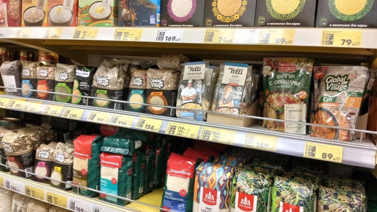 Эффективно помогает кишечнику работать мягче: ученые выявили самую полезную крупу — в 100 раз лучше гречки