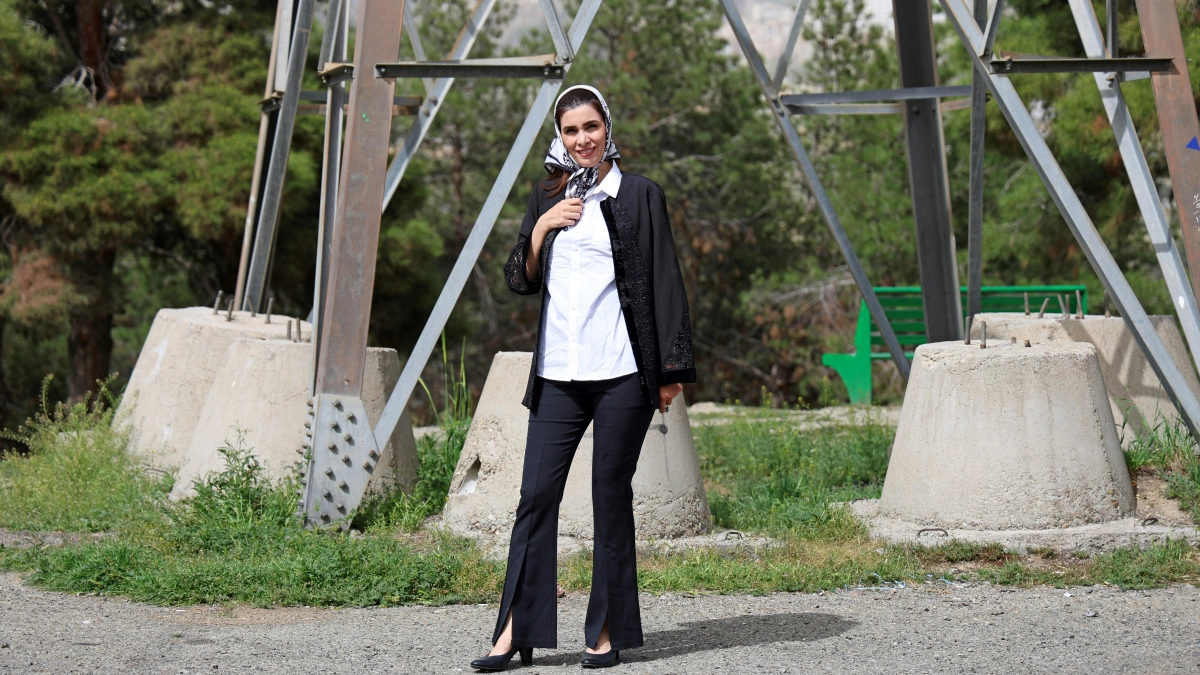 Эти 5 брюк вернулись в моду после 30 лет забвения: пора перетряхнуть шкафы