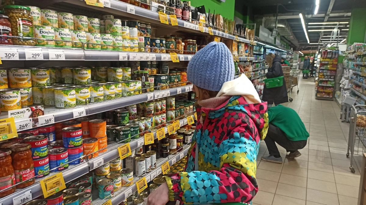 Супермаркеты меняют правила работы с мая 2026: что это означает для простых покупателей