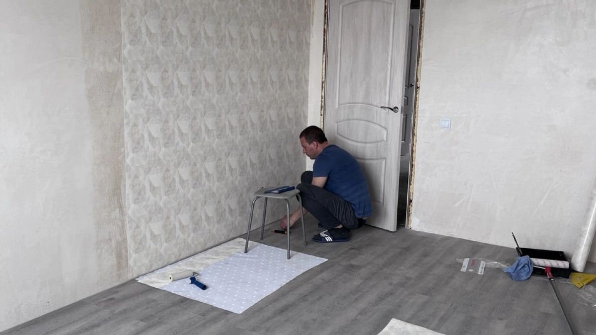 Что делать с остатками обоев: 13 крутых идей, которые превратят хлам в дизайнерский декор для дома, сэкономив 5000 руб