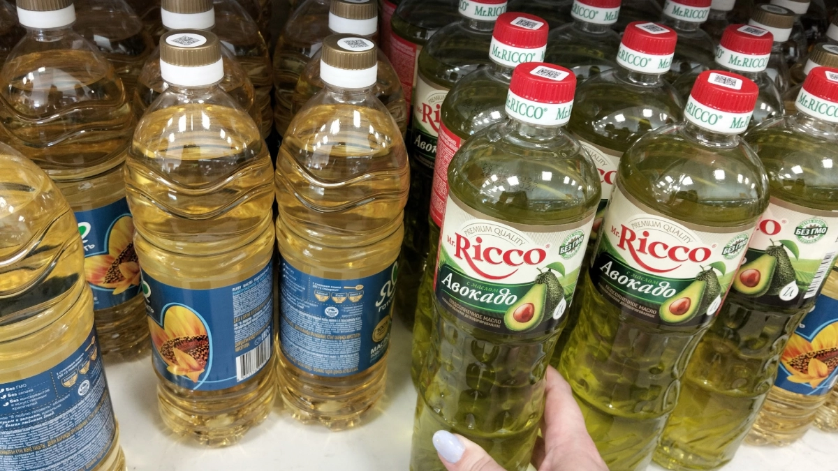 Смело берите по 3 бутылки: в Роскачестве озвучили лучшие марки подсолнечного масла