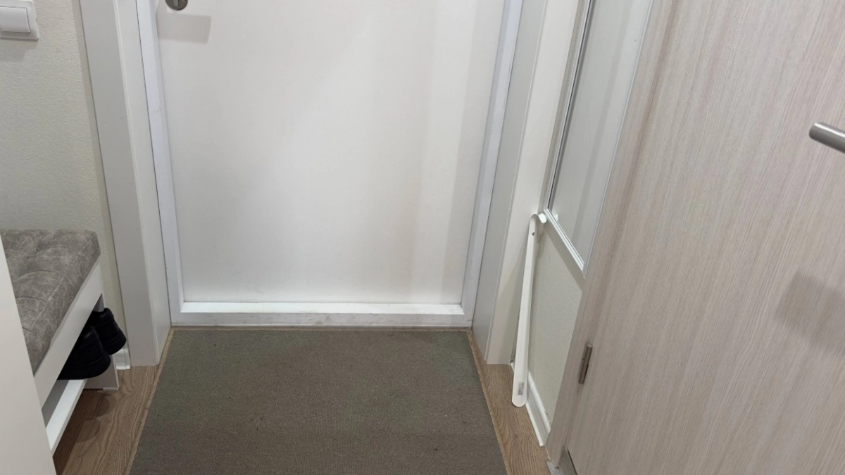 Покупать новые двери больше не модно: мудрые хозяева нашли альтернативу - бюджетно и красиво