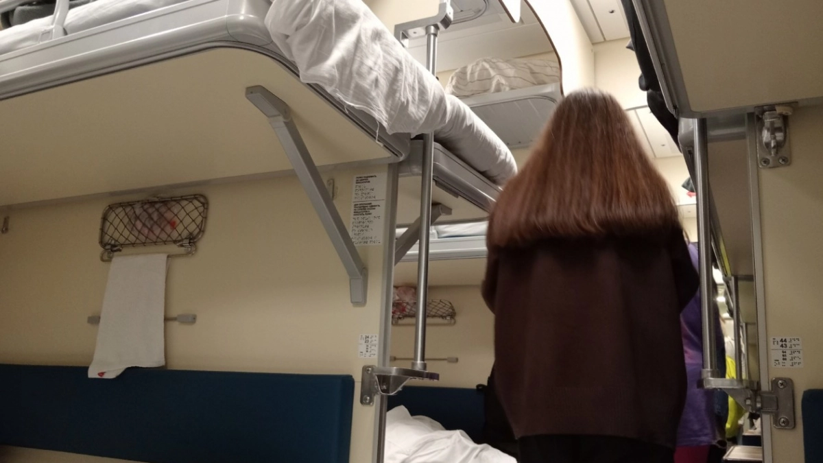 РЖД приняли решение тихо: купить билет детям за границу больше не получится - этот документ решает все 