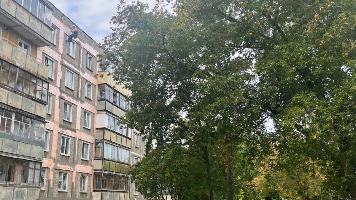 Проверки уже в подъездах: в июне за такие балконы штраф 20 тысяч рублей - проверьте свой