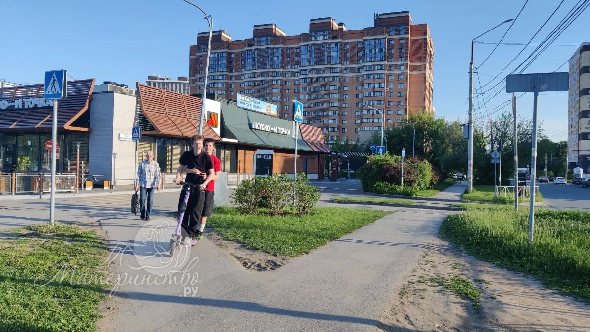 Глава Росмолодежи прокомментировал идею разрешить подросткам работать с 12 лет