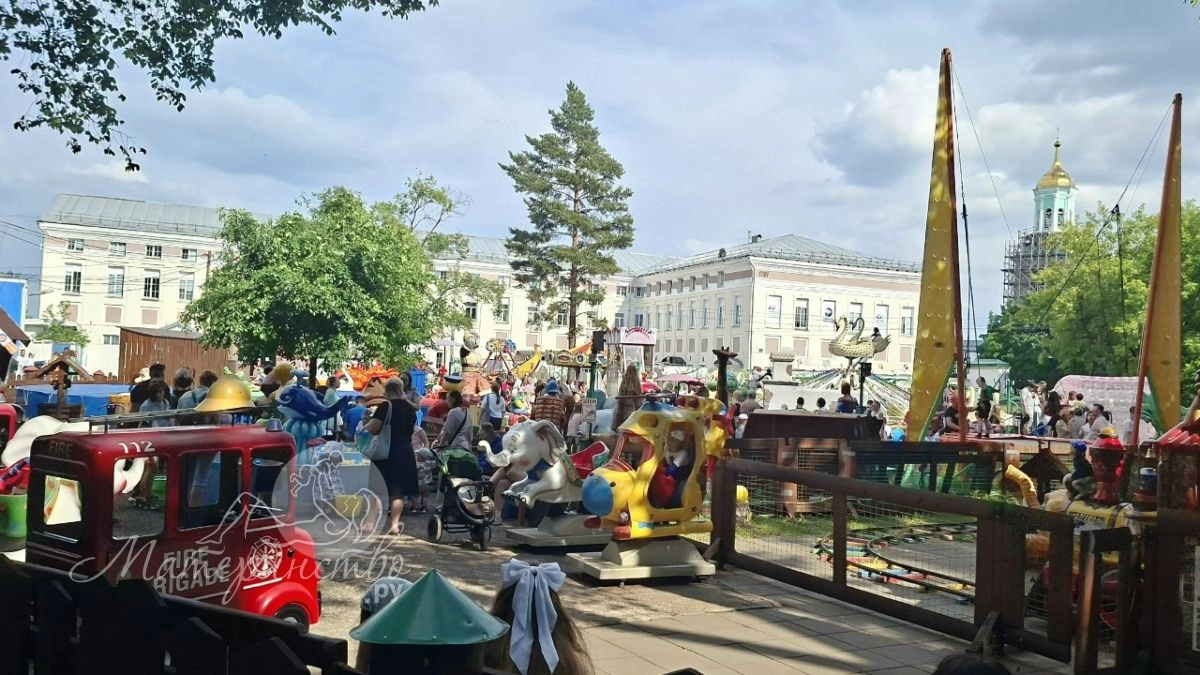 Лето без телефона: реально ли это и как увлечь ребенка