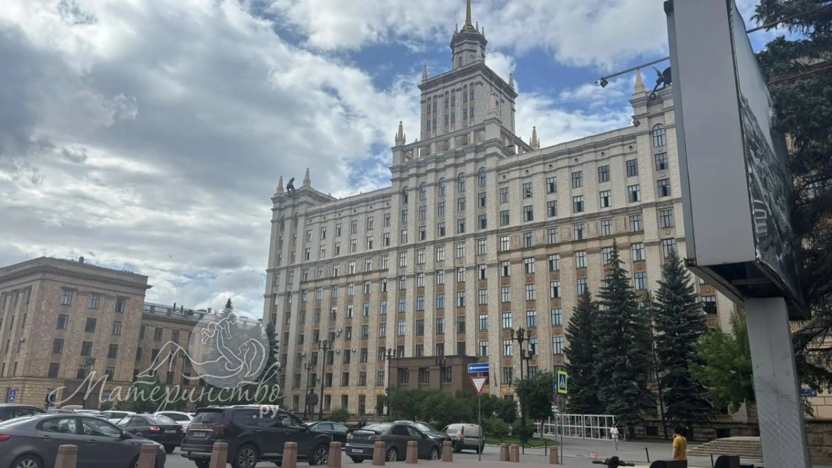 Поступил в вуз — уведоми военкомат. А если сменил университет? Рассказываем, что делать