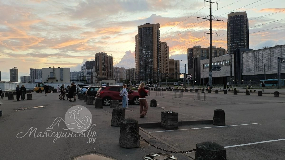 Зря учились? Абитуриенты с 300+ баллов ЕГЭ не могут попасть на бюджет - что происходит с приемной кампанией