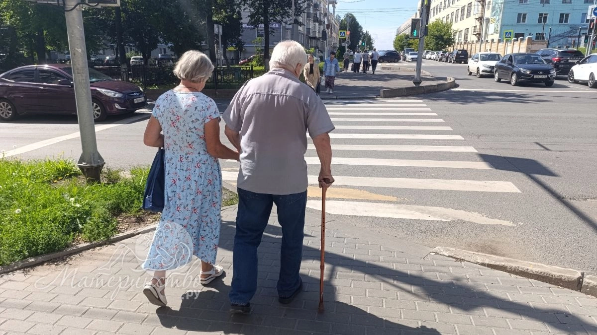 В сентябре трём категориям пенсионеров добавят денег: кому и сколько