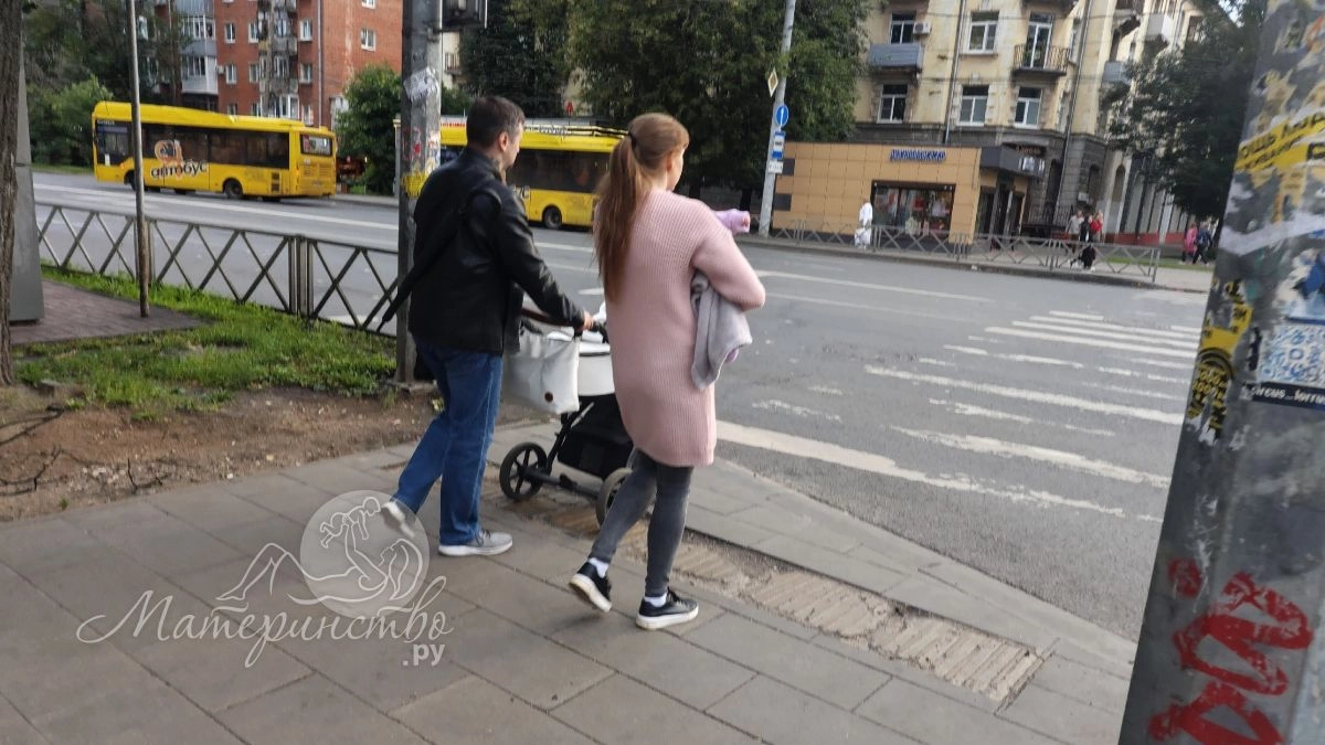 Как взять ипотеку молодой семье в 2026 году: программы, ставки и способы уменьшить платеж