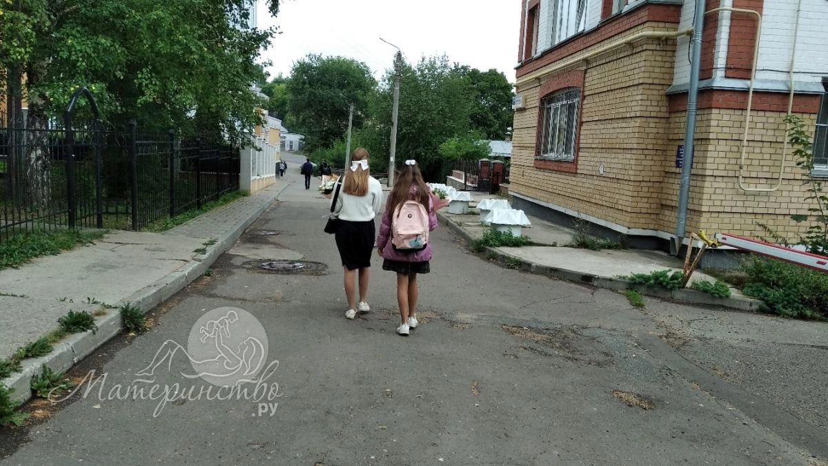 Скоро в школу: что делать, если ребенок не может проснуться рано