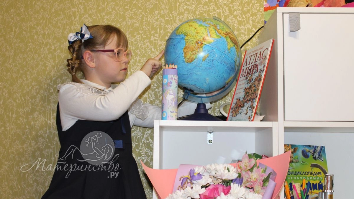Порядок на столе школьника своими руками: три способа сделать органайзер для канцелярии
