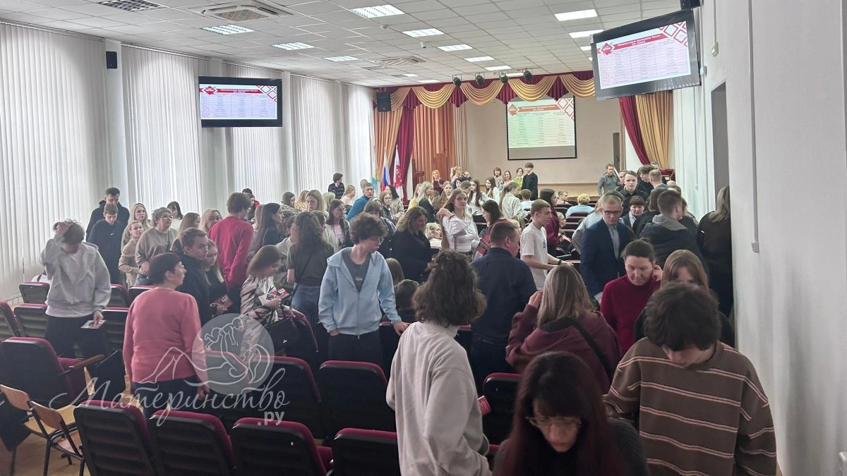 Кругом одни IT-медики и генетические консультанты: как приемная кампания-2026 в вузы поменяет рынок профессий