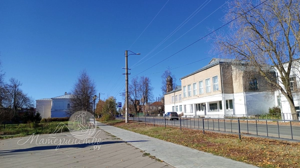 Разбираем список обязательных предметов для 10-11 классов с 2027 года: почему не все школы смогут дать "полный набор"