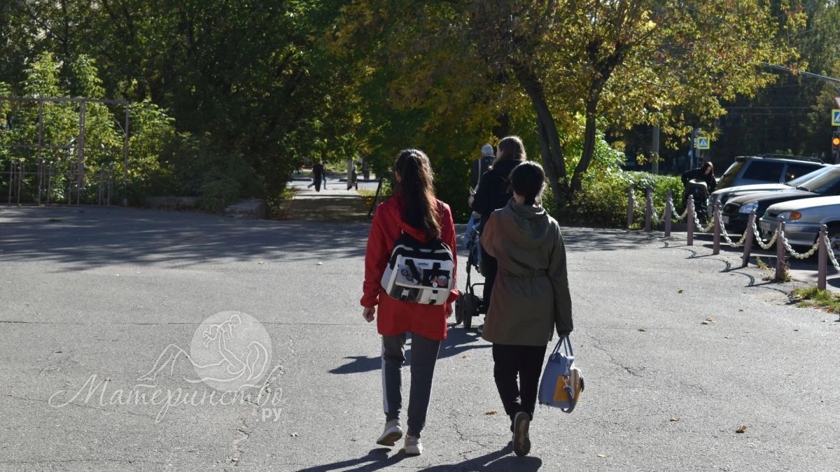 Ограничение родительских прав и лишение: в чем разница, в каких случаях оформляется