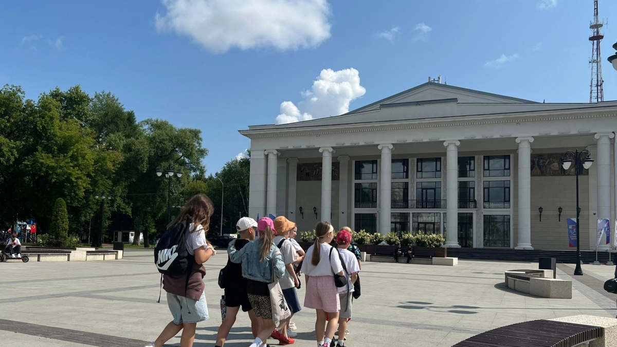 «Сколько раз тебе повторять» и «Мне за тебя стыдно» — 5 родительских фраз, после которых дети перестают верить в себя