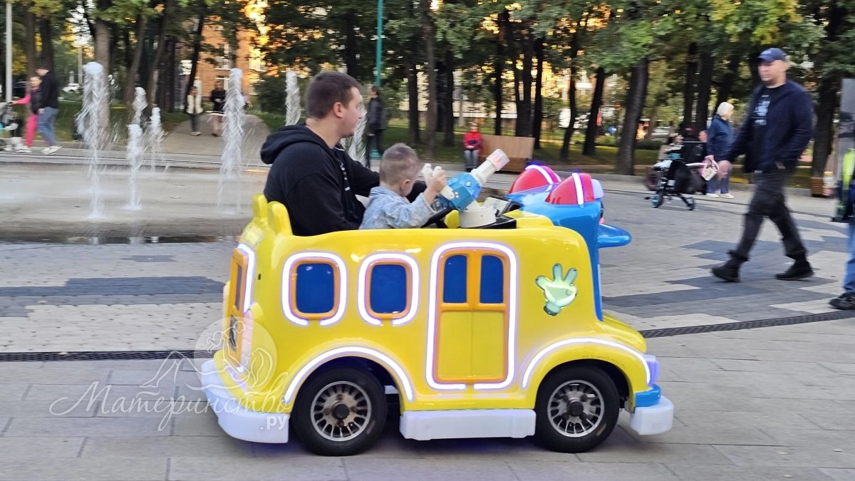 Можно ли отправить ребёнка в лагерь на осенние каникулы? Разбираем возможные варианты