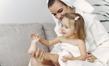 Выбираем детский крем: на что обратить внимание в составе