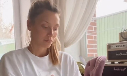 Регина Тодоренко назвала "побочный эффект" от рождения третьего ребенка: "Не знаю, как мне выжить"