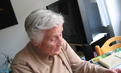 Проявляется после полудня: назван неожиданный симптом начавшейся деменции