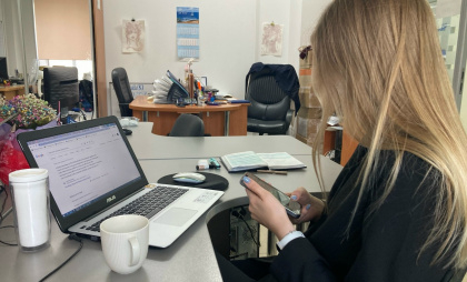 Что такое "эффект офисных ягодиц": как сидячая работа меняет рельеф тела