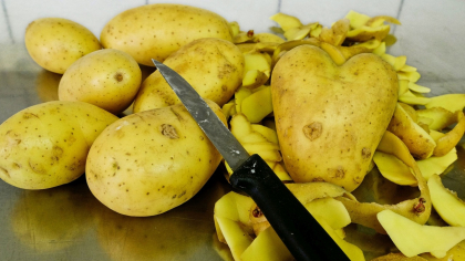 Такая картошка в два счета отправит в больницу: признаки ядовитых клубней